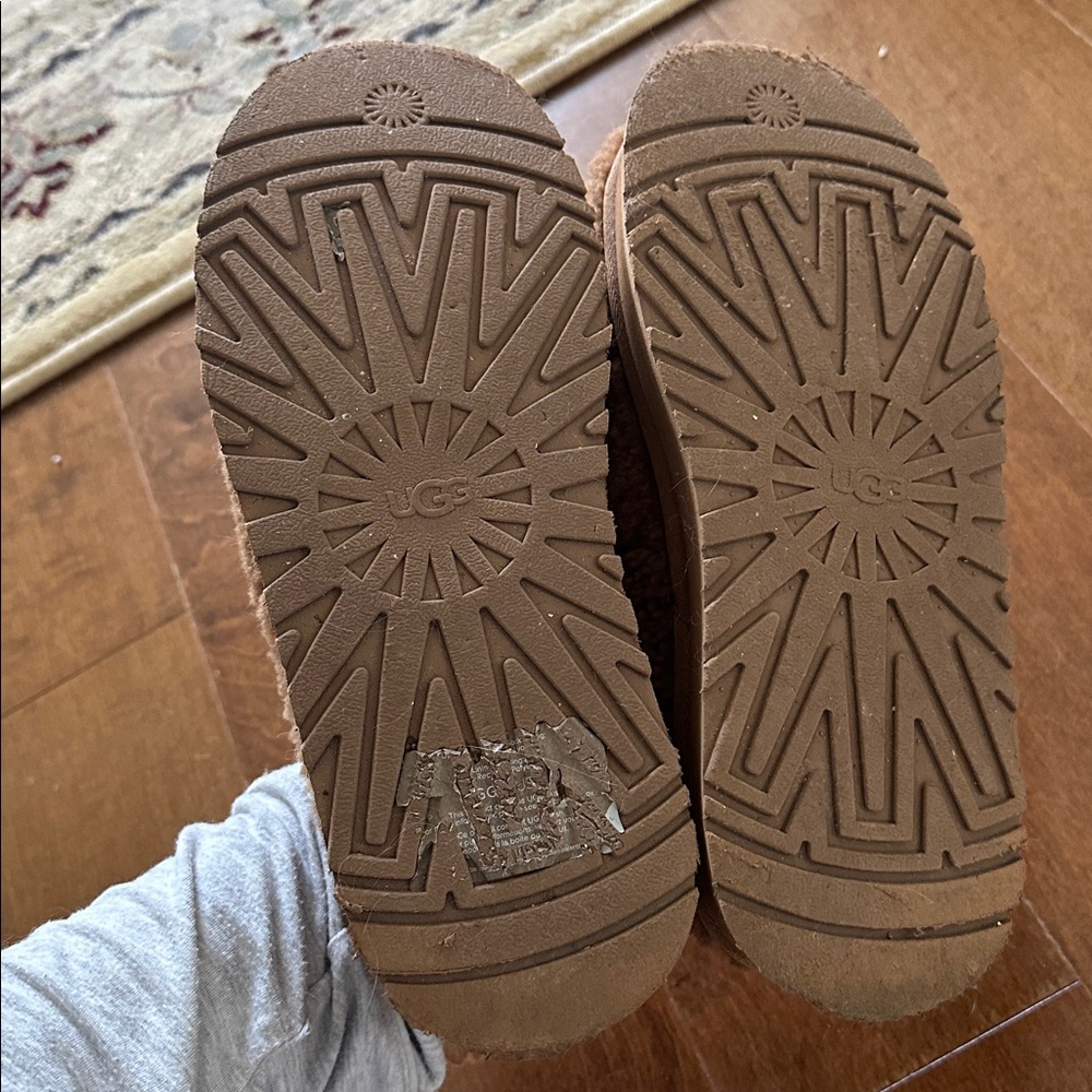 UGG Tazz Slipper Heritage Braid Hardwood (Women’s) Size 9 - Picture 12 of 14